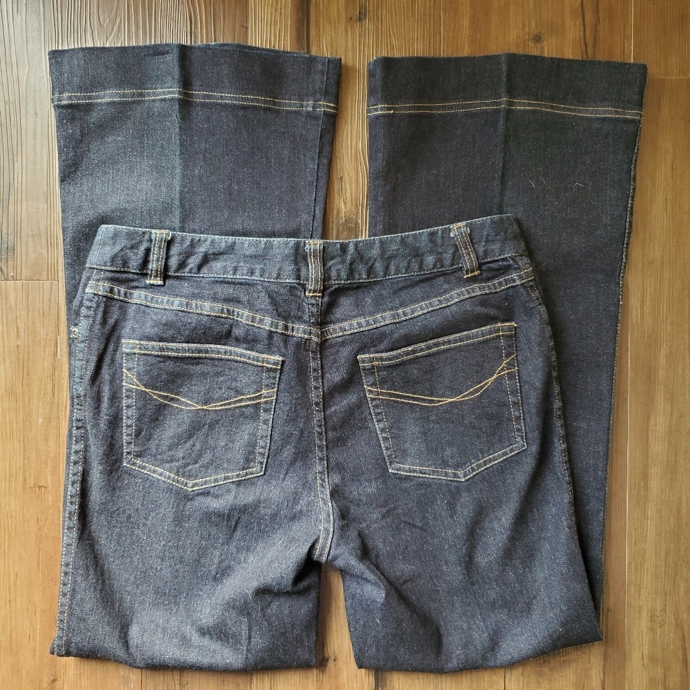 J. Jill Dark Wash Mid Rise Flare Leg Jeans - Picture 4 of 7
